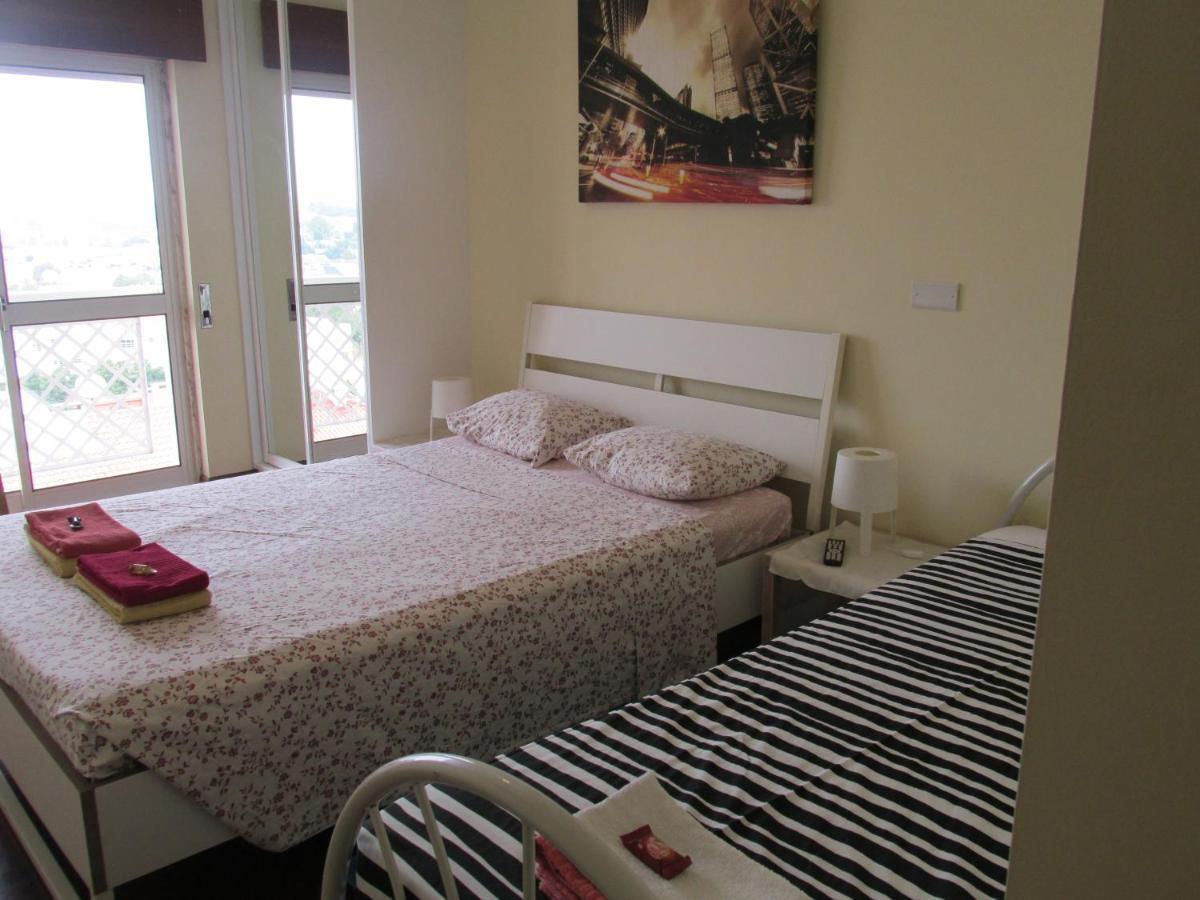 Homestay Marialva Park Seixal  Exterior photo