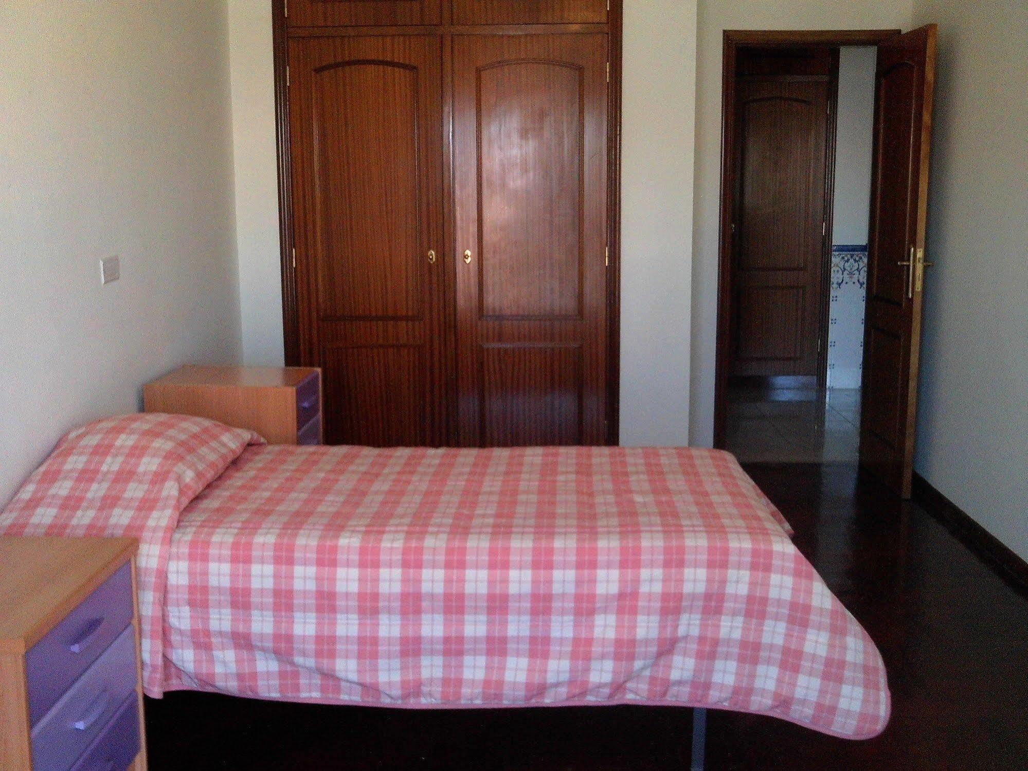 Homestay Marialva Park Seixal  Exterior photo