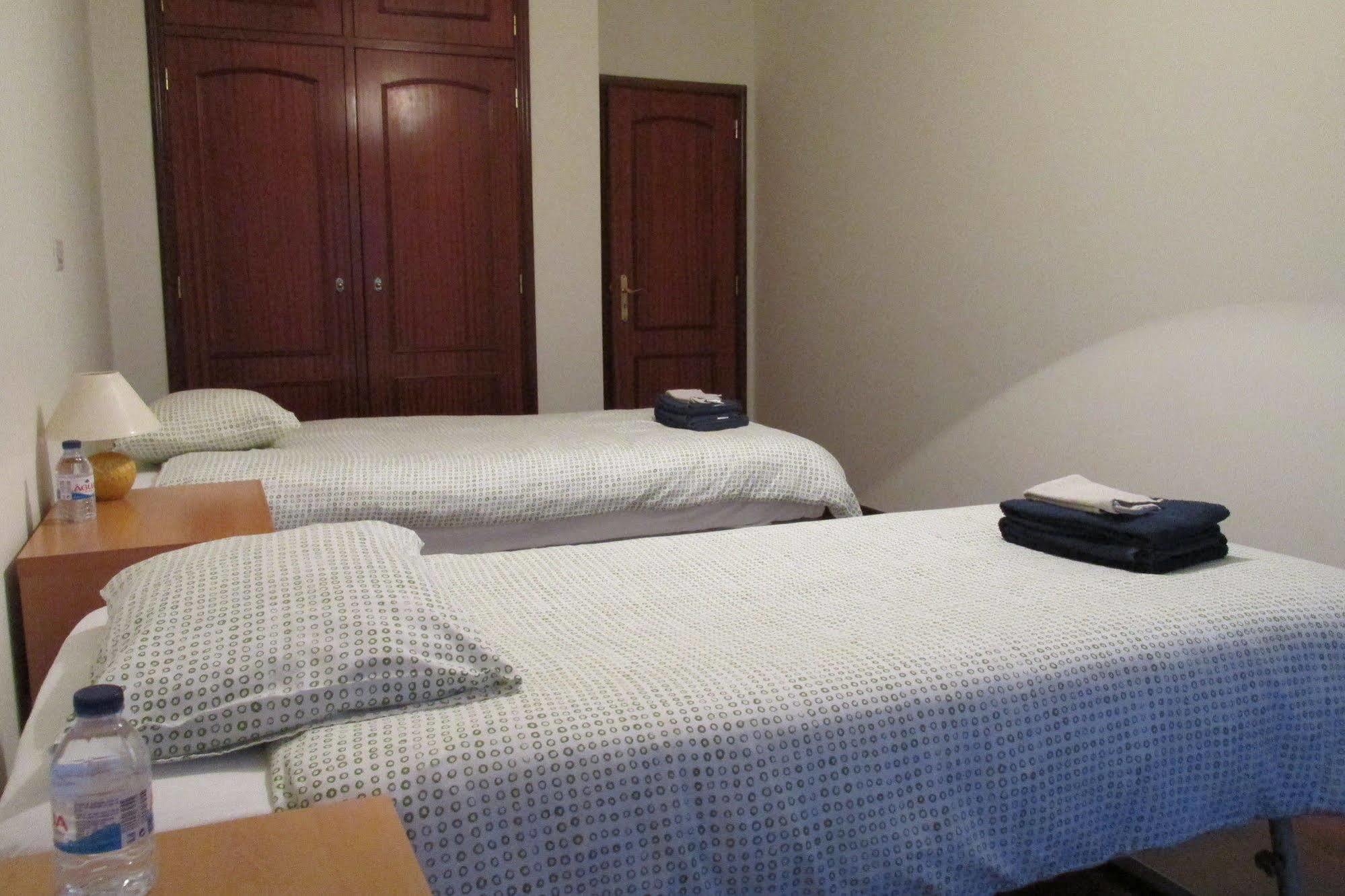 Homestay Marialva Park Seixal  Exterior photo